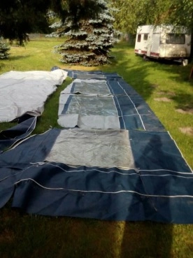                         Przedsionek do przyczepy - duży 520-560 cm, kompletny, jak nowy, niemiecki - zdjęcie 1
                        