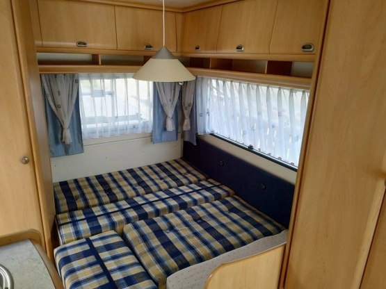                         Hobby De Luxe 2002 rok, przyczepa kempingowa, ciepła woda - zdjęcie 2
                        