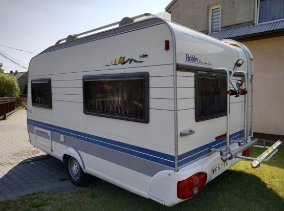                         Hobby De Luxe 2002 rok, przyczepa kempingowa, ciepła woda - zdjęcie 5
                        