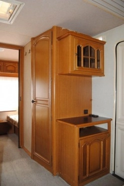                         HOBBY 495 4-osobowa z WC! Ogrzewanie gazowe! Mobilna! POLECAM - zdjęcie 4
                        