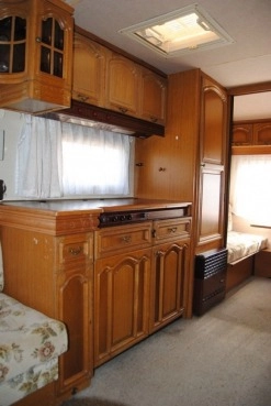                         HOBBY 495 4-osobowa z WC! Ogrzewanie gazowe! Mobilna! POLECAM - zdjęcie 6
                        