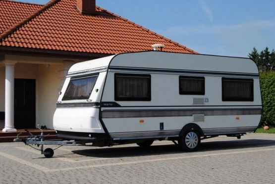                         HOBBY 495 4-osobowa z WC! Ogrzewanie gazowe! Mobilna! POLECAM - zdjęcie 7
                        