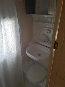                         Kemping Compass z namiotem - zdjęcie 4
                        