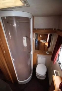                         Swift Przyczepa Kempingowa 2002 rok - zdjęcie 10
                        