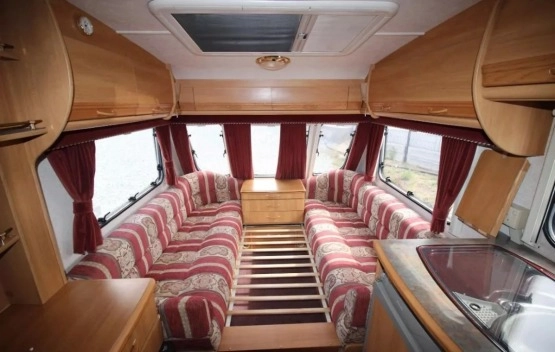                         Swift Przyczepa Kempingowa 2002 rok - zdjęcie 19
                        