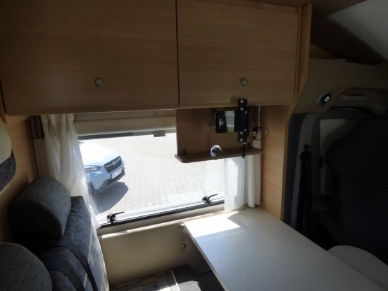                         Fiat Ducato / nadbudowa KNAUS - zdjęcie 11
                        