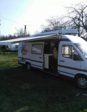                         1996 rok, Mercedes-Benz Sprinter kamper, bus, mocny diesel 2.9, 122 km - zdjęcie 1
                        