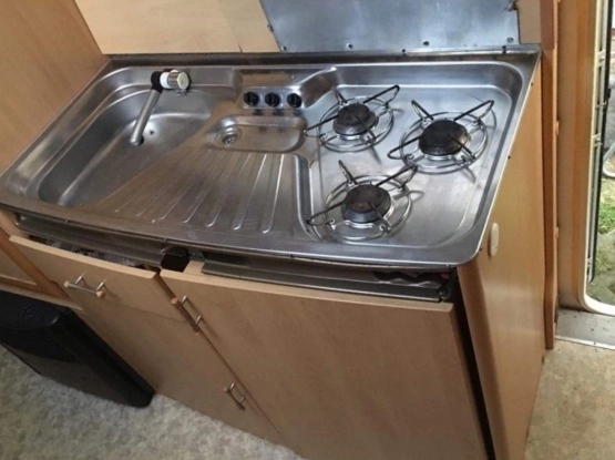                         Przyczepa kempingowa TEC - zdjęcie 2
                        