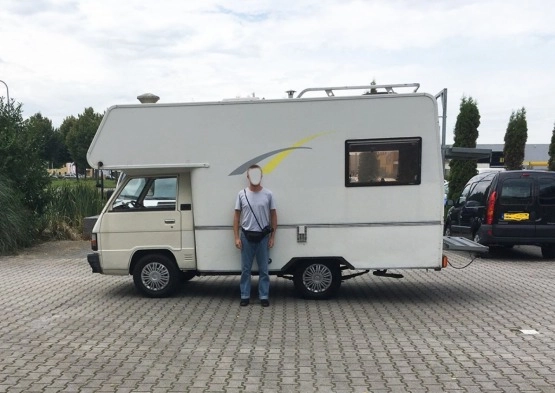                         Kamper Camper Mitsubishi Concorde 2.5 diesel - zdjęcie 1
                        