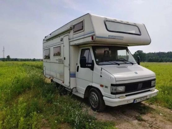                         Kamper Fiat Ducato 1992 r., 2,5 TD, 95 KM - zdjęcie 2
                        