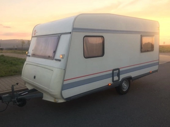                         Sprzedam Przyczepę Kempingową Burstner  - zdjęcie 3
                        