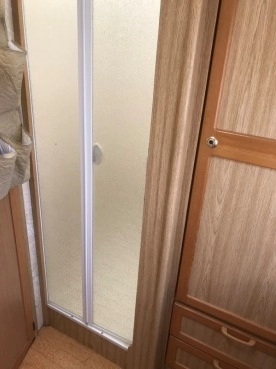                         Przyczepa kempingowa Herald Emblem 4-5 osobowa, 2001 r., DMC 1340 - zdjęcie 5
                        