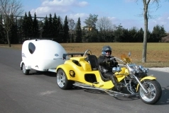                         Przyczepa z włókna szklanego Wave również do trójkołowca - zdjęcie 23
                        