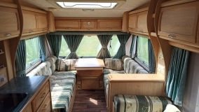                         Elddis Odyssey 524 (2004) + przedsionek - zdjęcie 7
                        