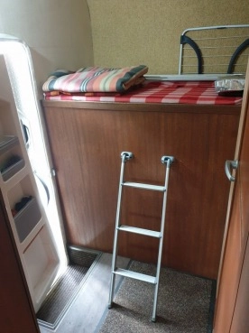                         Sprzedam VW LT Kamper - zdjęcie 12
                        