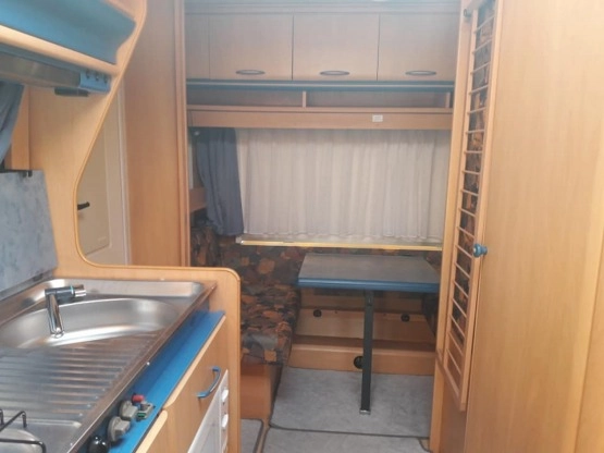                         Przyczepa HOBBY 400 z 2003 roku - zdjęcie 7
                        