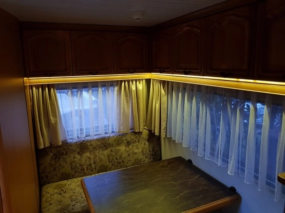                         Przyczepa kempingowa 10D (420) - zdjęcie 6
                        