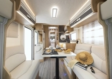                         Ford Roller Team Zefiro Plus 266 TL półintegra - zdjęcie 8
                        