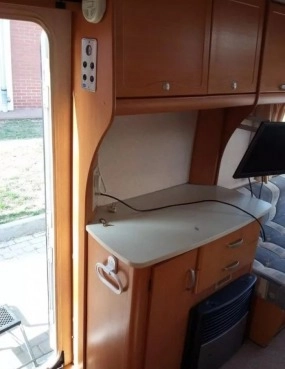                         Bailey Ranger 2008 Sucha, Czysta - zdjęcie 7
                        