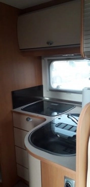                         Fiat Ducato Camper 2011 r., BURSTNER - zdjęcie 18
                        
