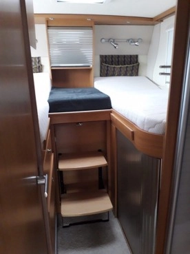                         Fiat Ducato Camper 2011 r., BURSTNER - zdjęcie 6
                        