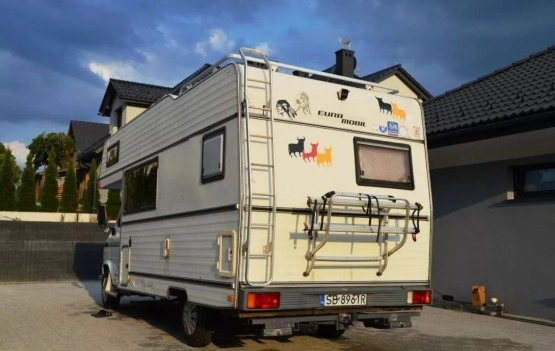                         Kamper Peugeot J5 - zdjęcie 10
                        