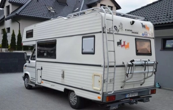                         Kamper Peugeot J5 - zdjęcie 13
                        