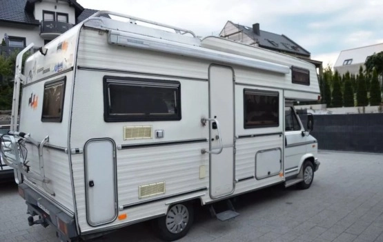                         Kamper Peugeot J5 - zdjęcie 14
                        