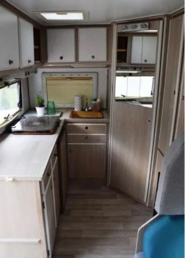                         Kamper Peugeot J5 - zdjęcie 4
                        