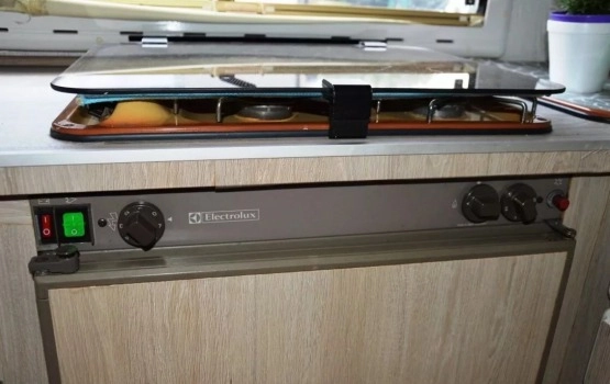                         Kamper Peugeot J5 - zdjęcie 9
                        