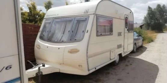                         AVONDALE 3-osobowa, zarejestrowana, 1998 rok - zdjęcie 1
                        