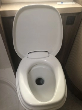                         Przyczepa HOBBY 545KMF de lux - zdjęcie 15
                        