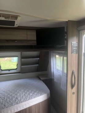                         Przyczepa HOBBY 545KMF de lux - zdjęcie 9
                        