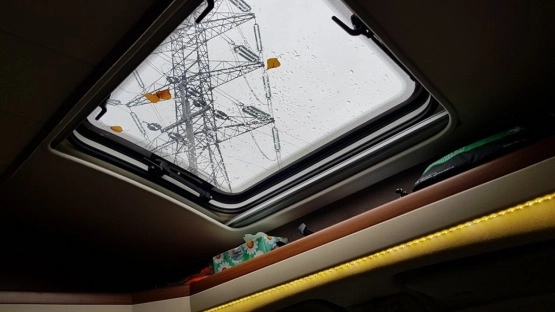                         KAMPER Fiat Ducato 3.0 Hobby Optima T75 HGE - zdjęcie 12
                        