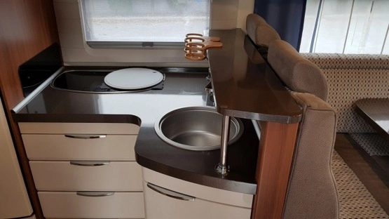                         KAMPER Fiat Ducato 3.0 Hobby Optima T75 HGE - zdjęcie 8
                        