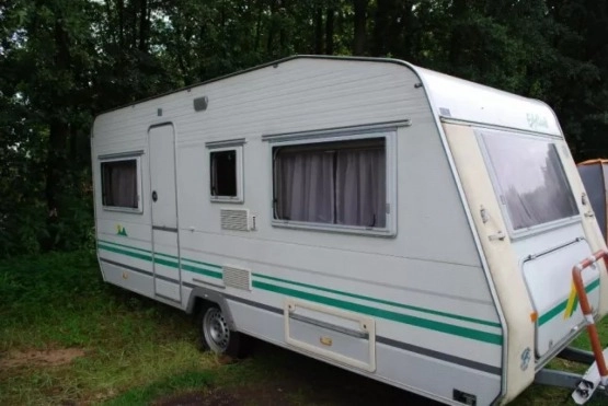                         Przyczepa Knaus Eifelland 8404 DMC 1050 kg - zdjęcie 1
                        