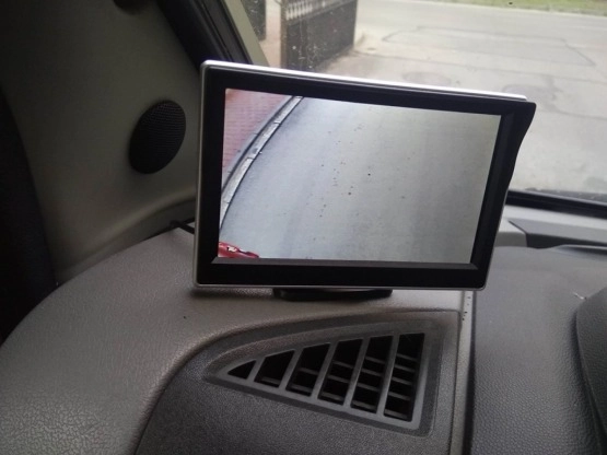                         Camper półintegra Burstner 3.0, 160 koni, LPG, klima, solar - zdjęcie 2
                        