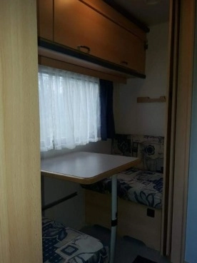                         Przyczepa z 1999 roku, Eifelland 395 - zdjęcie 4
                        