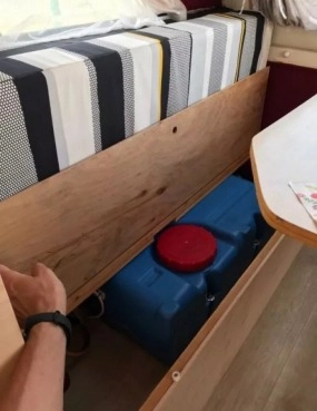                         Niewiadów N126e - zdjęcie 17
                        