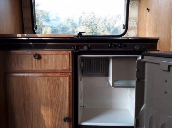                         Przyczepa kempingowa lekka TEC Weltbummler - zdjęcie 5
                        