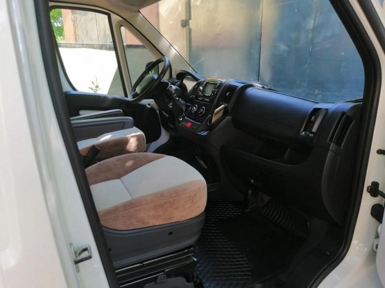                         Peugeot Boxer L3H2 - zdjęcie 14
                        