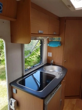                         Rimor Sailer Kamper Półintegra Ford Transit 2,2 TDCi KLIMA SalonPL Kempingowy  - zdjęcie 8
                        