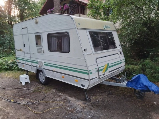                         Przyczepa kempingowa Eifelland 8304 Holiday - zdjęcie 1
                        