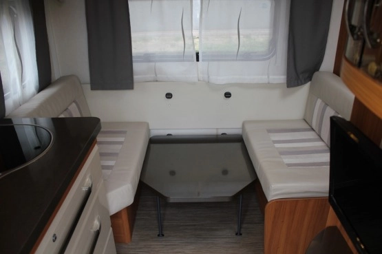                         2016 Hobby OnTour 490 SFF - DMC 1500 kg, 3 osobowa - zdjęcie 16
                        