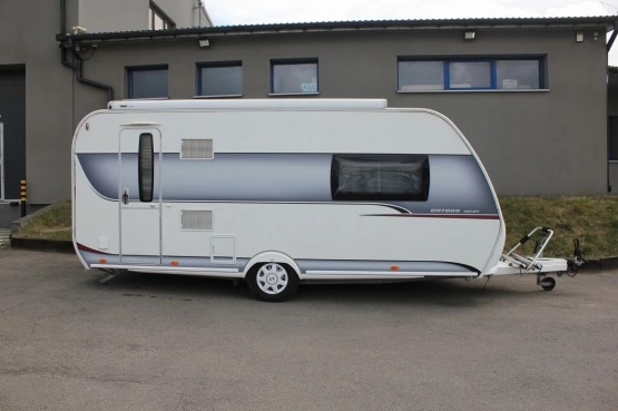                         2016 Hobby OnTour 490 SFF - DMC 1500 kg, 3 osobowa - zdjęcie 1
                        