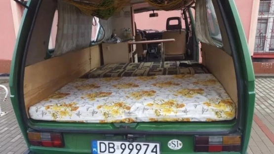                         Volkswagen Transporter T3 T25 camper kamper VW T3 kanciak - zdjęcie 6
                        