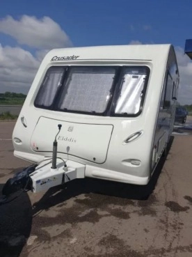                         Przyczepa kempingowa Elddis 4 osobowa z przedsionkiem - zdjęcie 1
                        