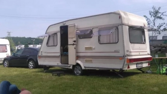                         Przyczepa kempingowa ABI Cricket 1995 r. + przedsionek - zdjęcie 1
                        