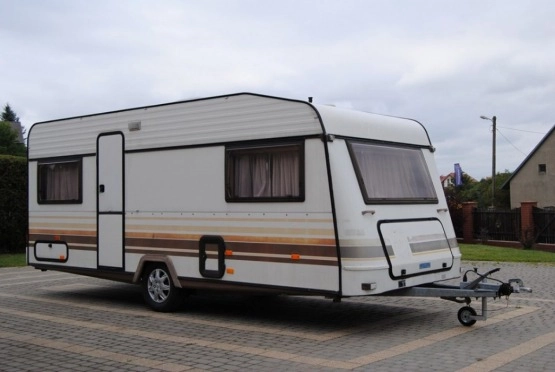                         KNAUS AZUR 4-5 Osobowa z WC! Zarejestrowana w PL! Stan BDB DMC 1200 kg - zdjęcie 1
                        