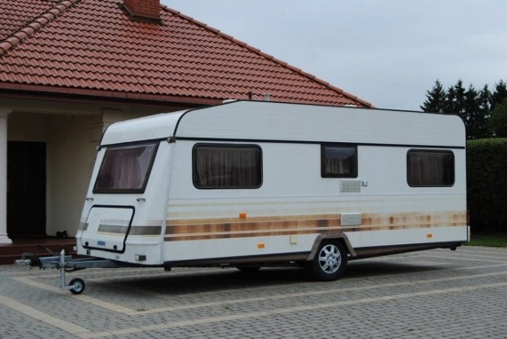                         KNAUS AZUR 4-5 Osobowa z WC! Zarejestrowana w PL! Stan BDB DMC 1200 kg - zdjęcie 8
                        